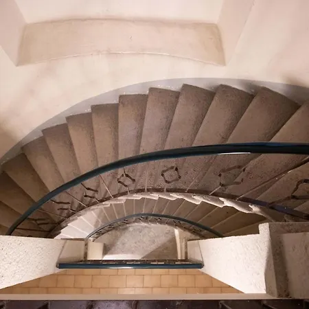 Center Mazzini Elegant Free Wifi Triest