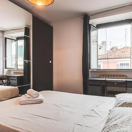 Center Mazzini Elegant Free Wifi Apartment