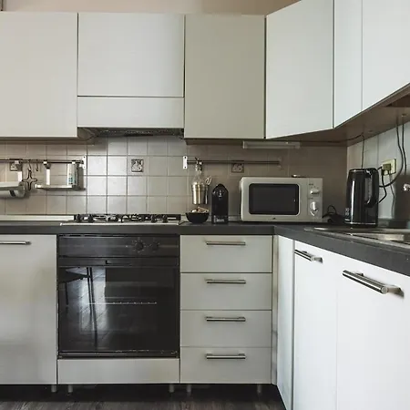 Center Mazzini Elegant Free Wifi Apartment Triest